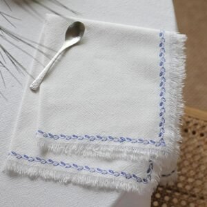 Embroidered Handmade Cloth Napkins，Thickened Cotton Cloth Napkins with Fringe，Kitchen Dining Tabletop Decoration，for Dinners, Parties, Weddings 18 x 18 Inch Set of 4 - White
